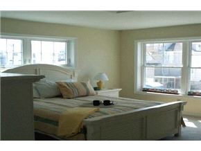 15 K Street, Unit 2 Hampton, NH 03842 - Photo 7 of 8 Gallery Image 7