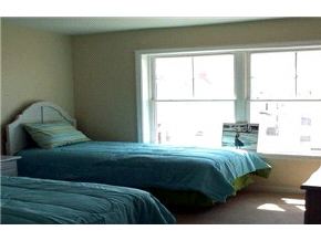15 K Street, Unit 2 Hampton, NH 03842 - Photo 8 of 8 Gallery Image 8
