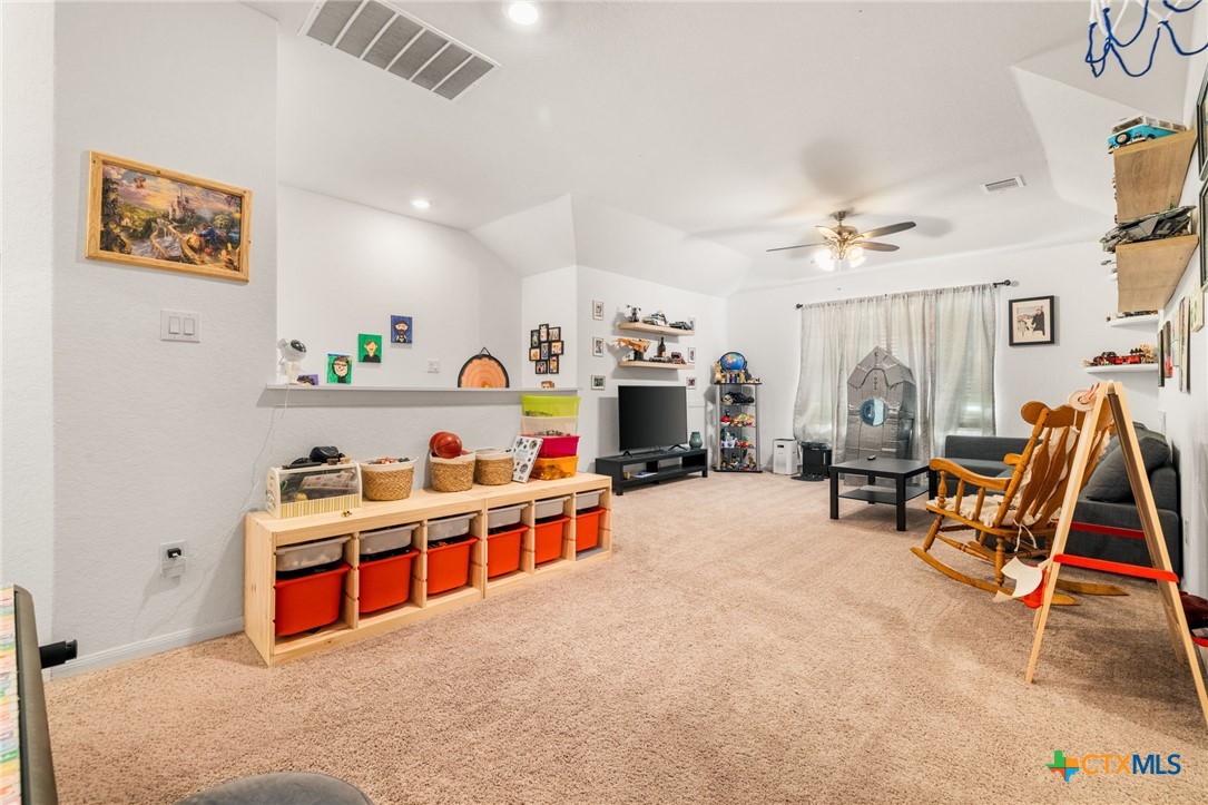 9058 Bowie Ridge Seguin, TX 78155 - Photo 7 of 20 Gameroom