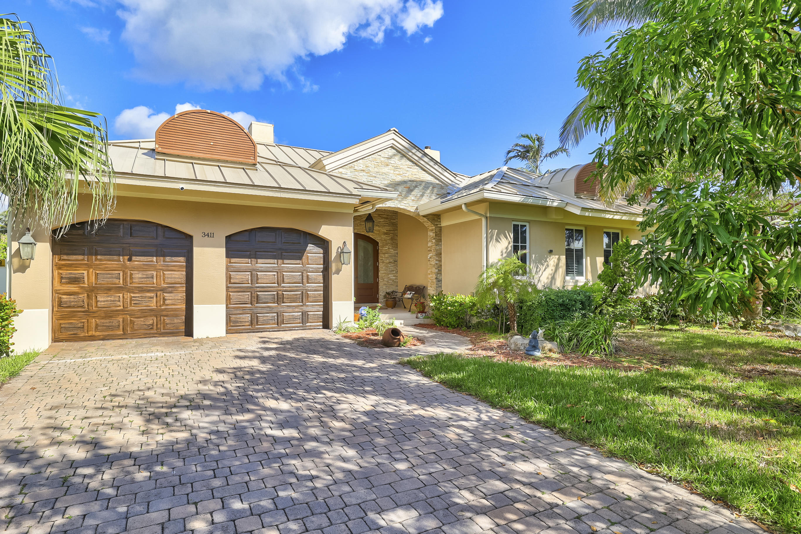 3411 Barton Road Pompano Beach, FL 33062 - Photo 58 of 59 02_5z3a7560_1_2_3_4