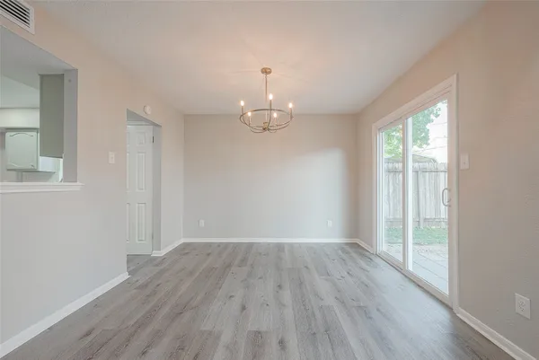 $2,050 | 15638 Schumann Lane, Houston, TX 77083