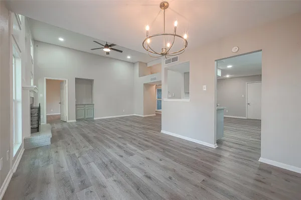 $2,050 | 15638 Schumann Lane, Houston, TX 77083