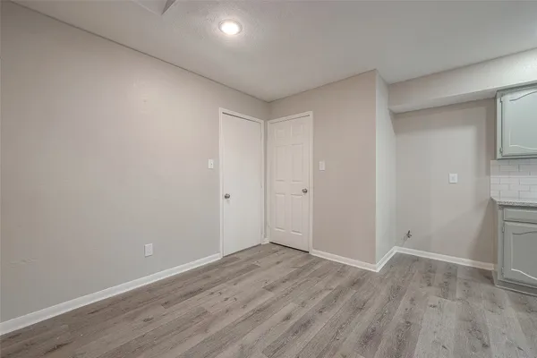 $2,050 | 15638 Schumann Lane, Houston, TX 77083