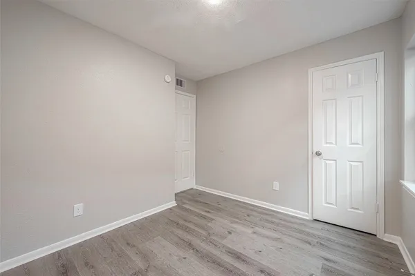 $2,050 | 15638 Schumann Lane, Houston, TX 77083
