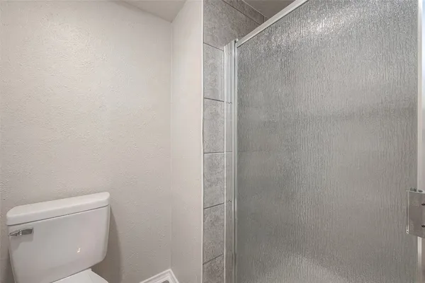 $2,100 | 15638 Schumann Lane, Houston, TX 77083