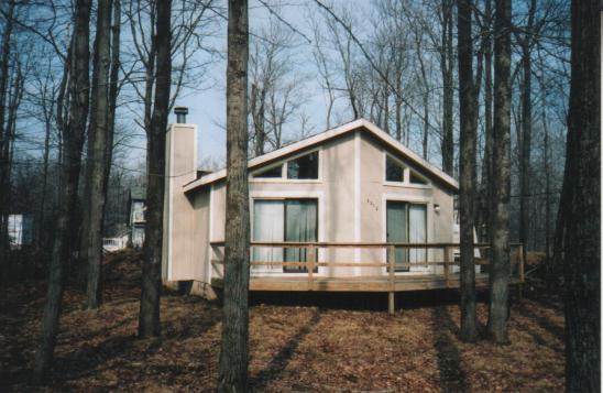 3010 Northampton Road Tobyhanna, PA 18466 - Photo 1 of 5 RANCH