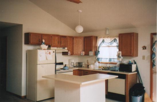 3010 Northampton Road Tobyhanna, PA 18466 - Photo 5 of 5 KITCHEN