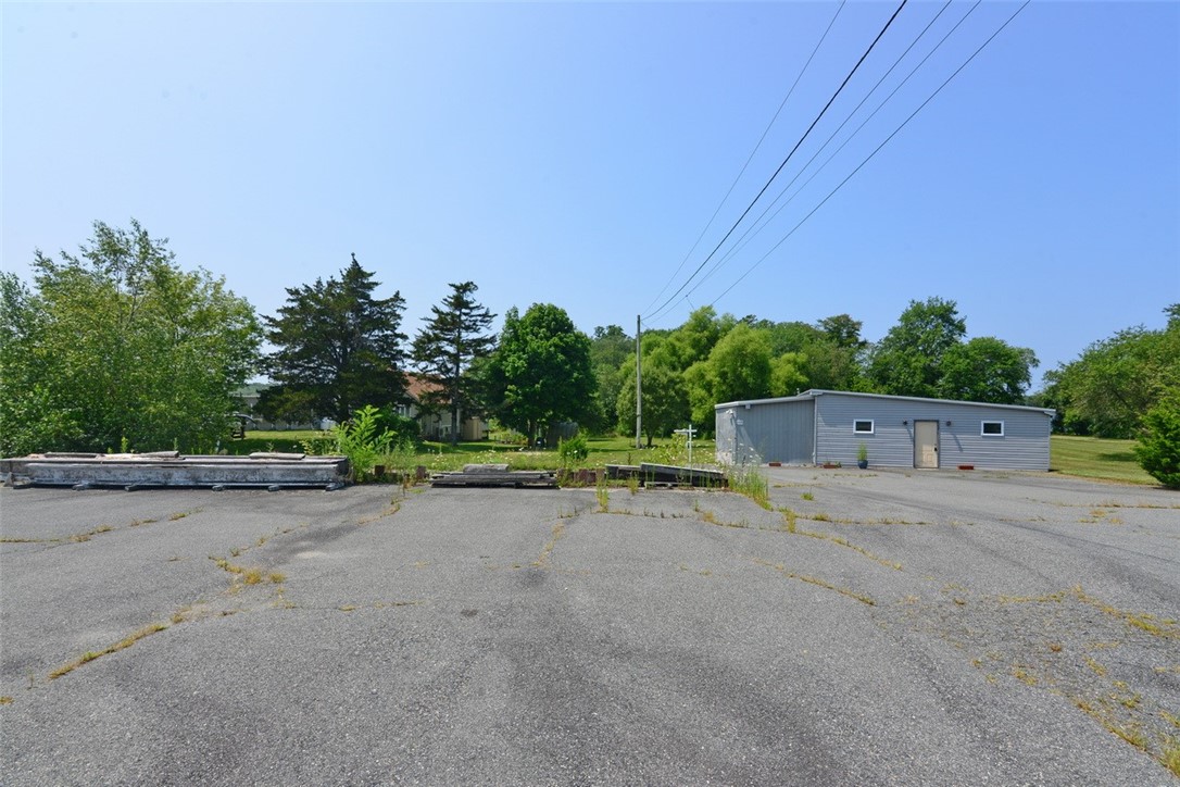 1023 Old Stafford Road Tiverton, RI 02878 - Photo 20 of 23