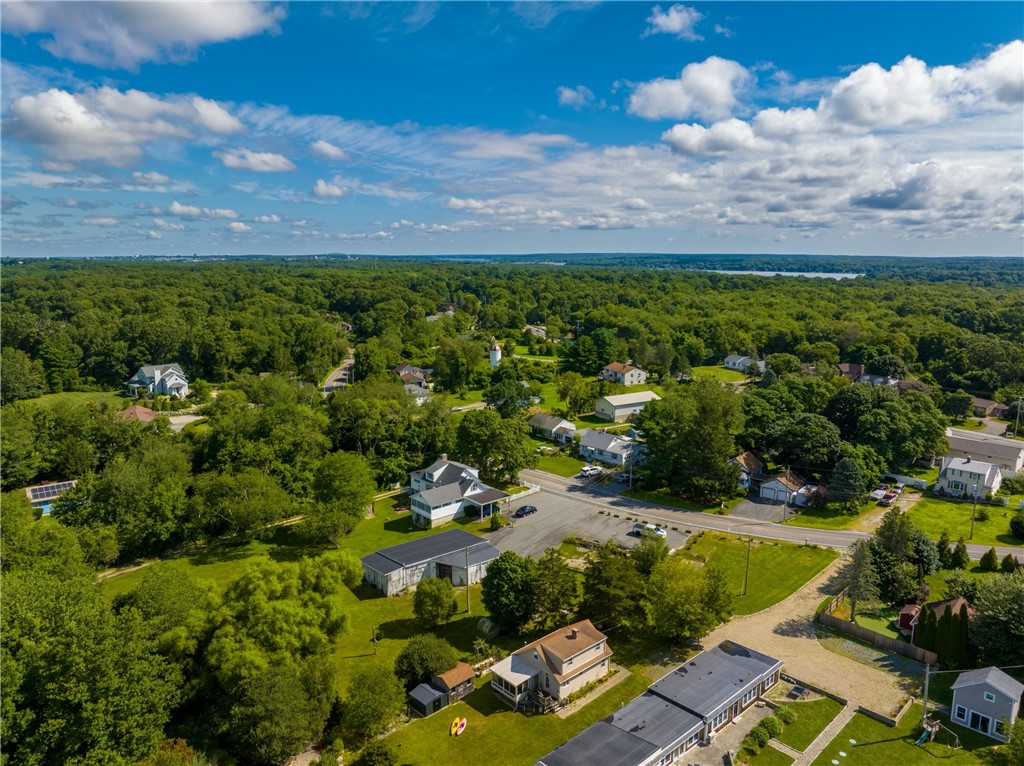 1023 Old Stafford Road Tiverton, RI 02878 - Photo 3 of 23