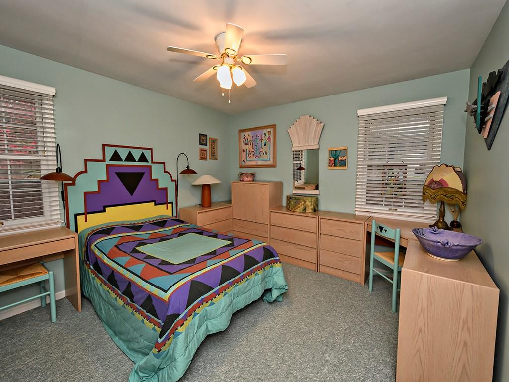 936 Field Club Road Pittsburgh, PA 15238 - Photo 19 of 25 Bedroom #2