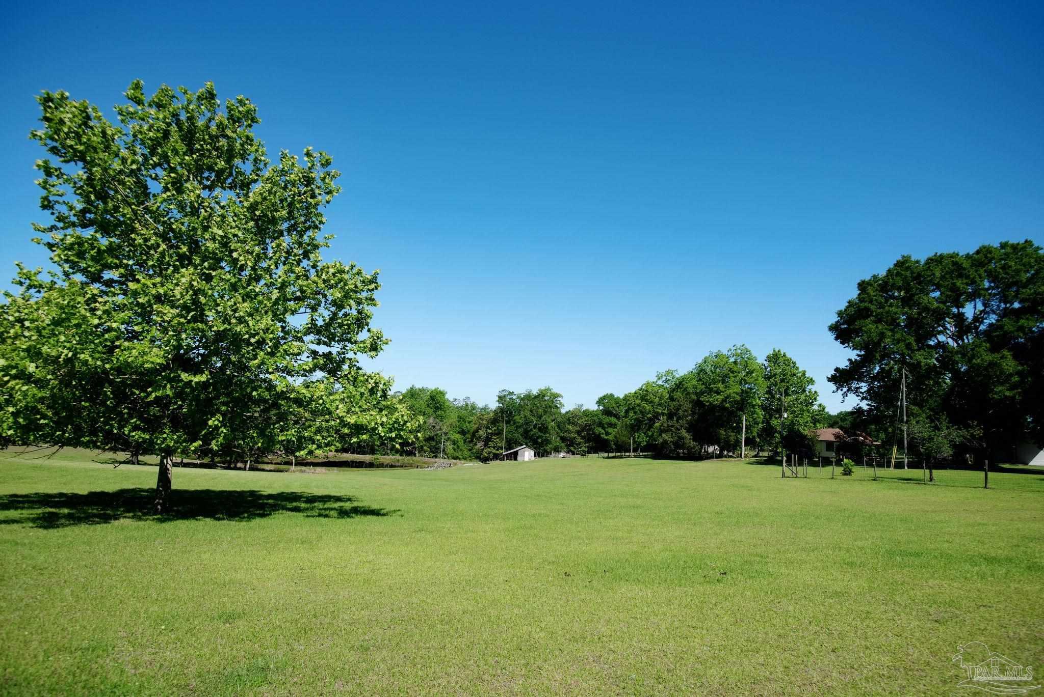 2001 Chavers Road Cantonment, FL 32533 - Photo 53 of 64