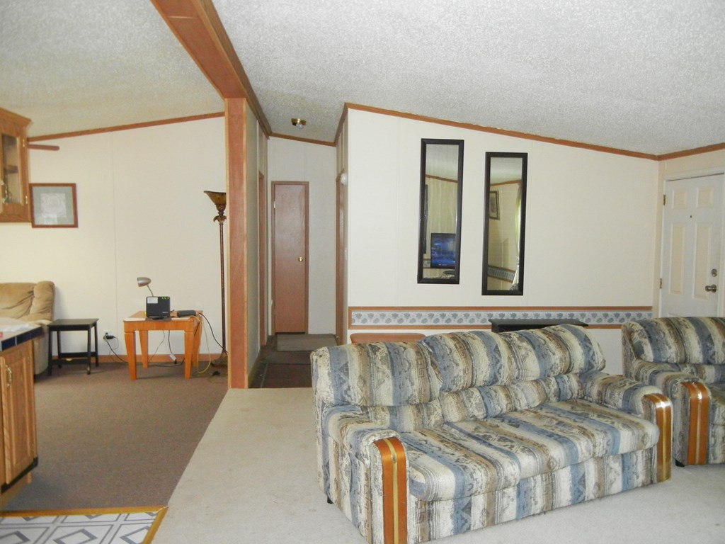89 Pellerin Road Plattsburgh, NY 12901 - Photo 8 of 17 Gallery Image 8