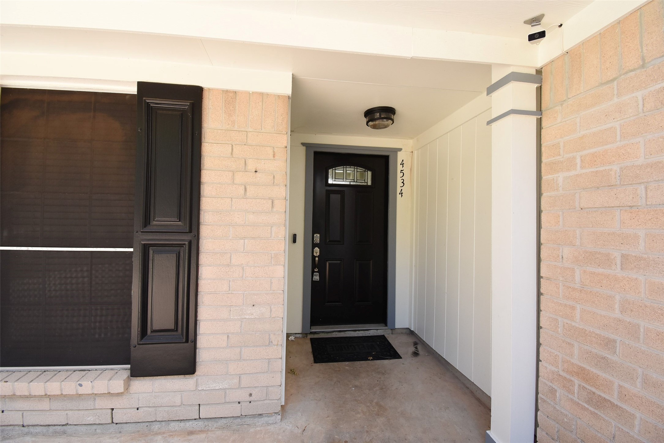 4534 Ranger Run Sugar Land, TX 77479 - Photo 4 of 31