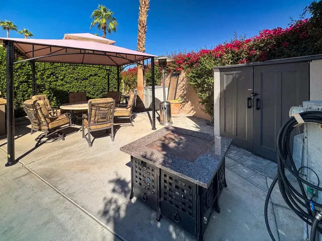 a view of outdoor space yard and patio