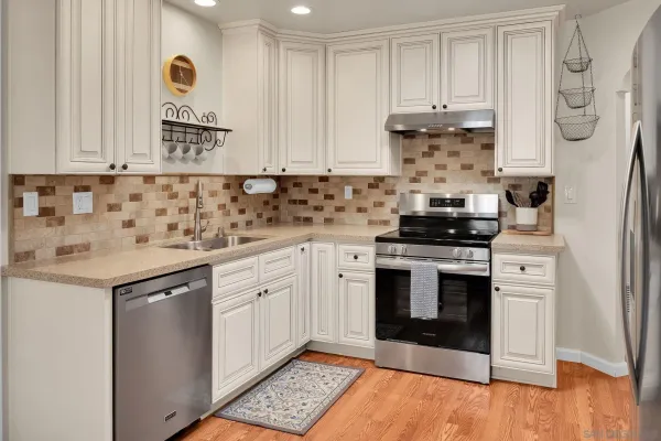 $1,049,900 | 13447 Orange Blossom Lane, Poway, CA 92064