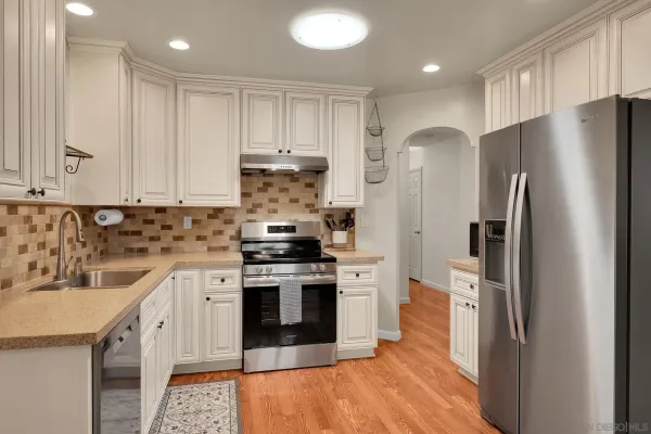 $1,049,900 | 13447 Orange Blossom Lane, Poway, CA 92064