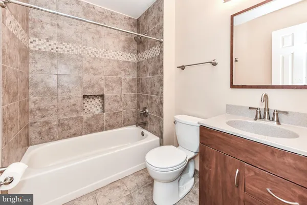 $3,800 | 6006 Kelsey Court, Falls Church, VA 22044