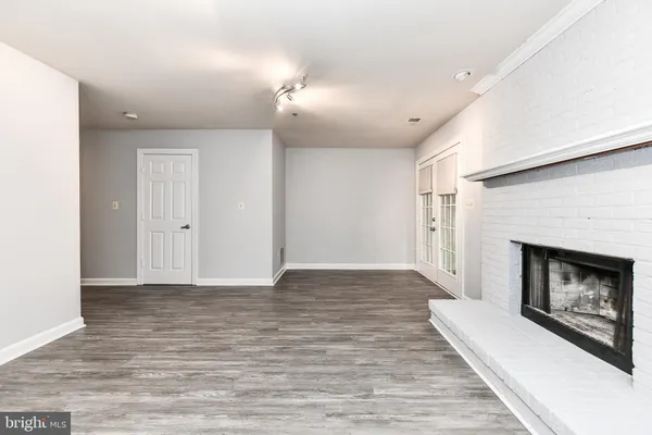 $3,800 | 6006 Kelsey Court, Falls Church, VA 22044