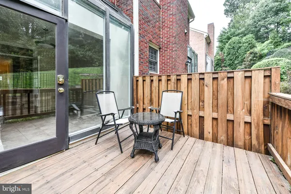 $3,800 | 6006 Kelsey Court, Falls Church, VA 22044
