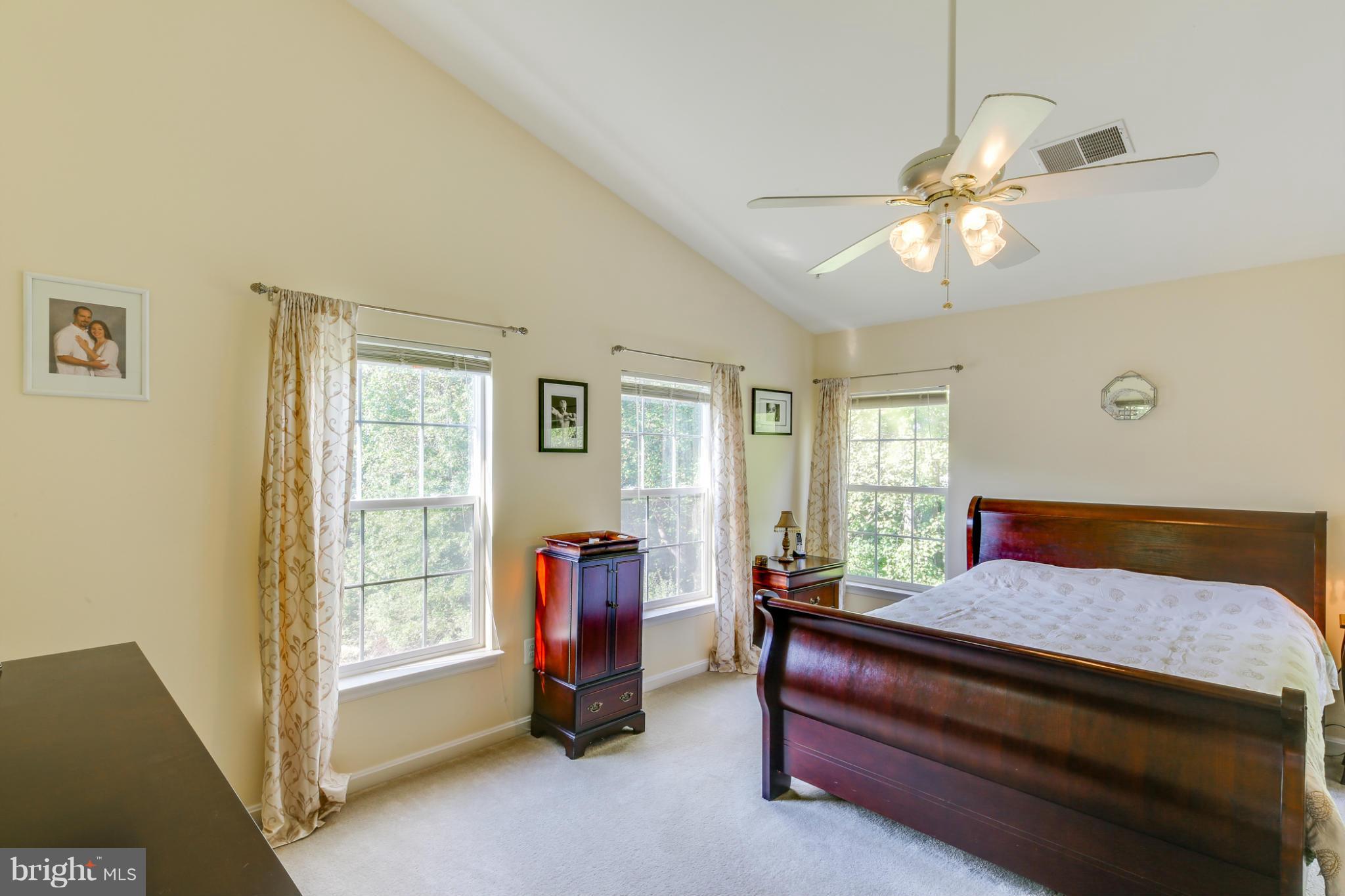 18816 Broken Oak Road Boyds, MD 20841 - Photo 14 of 26 Bedroom (Master)