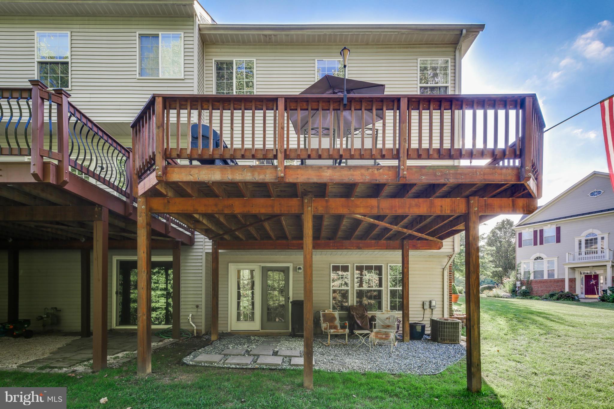 18816 Broken Oak Road Boyds, MD 20841 - Photo 25 of 26 Exterior (Rear)