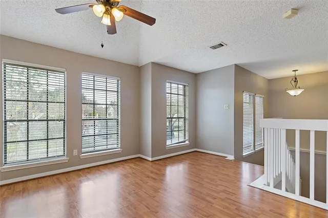 $2,000 | 4622 Sunshine Drive, Sugar Land, TX 77479