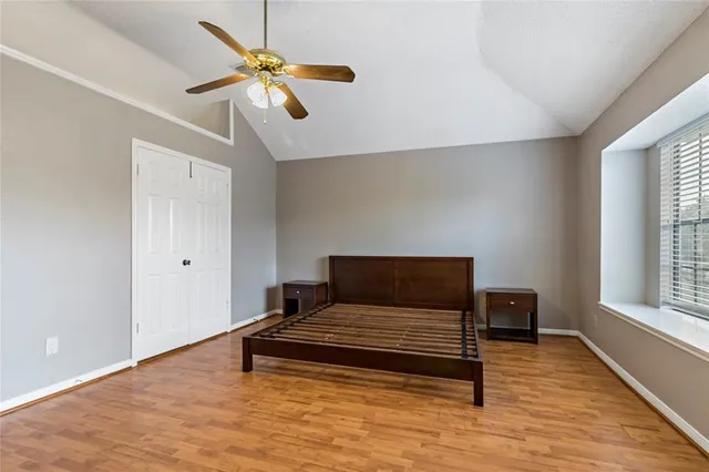 $2,000 | 4622 Sunshine Drive, Sugar Land, TX 77479