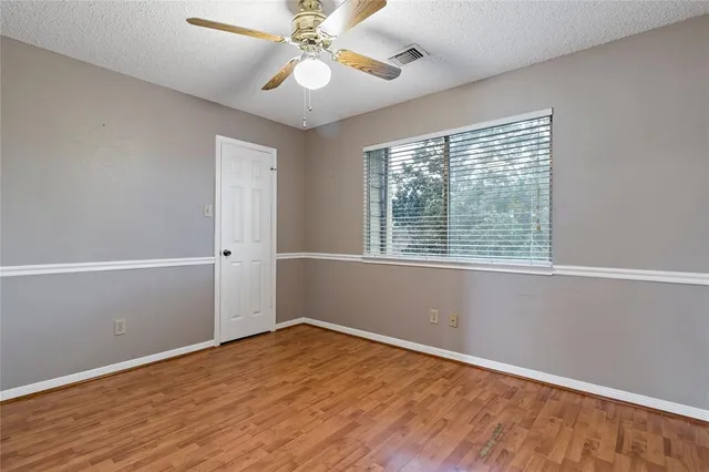 $2,000 | 4622 Sunshine Drive, Sugar Land, TX 77479