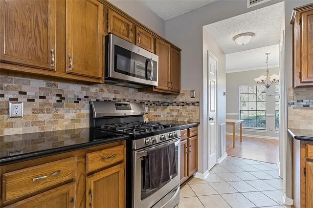 $2,000 | 4622 Sunshine Drive, Sugar Land, TX 77479