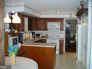 412 Pine Creek Road Exton, PA 19341 - Photo 4 of 6 Gallery Image 4