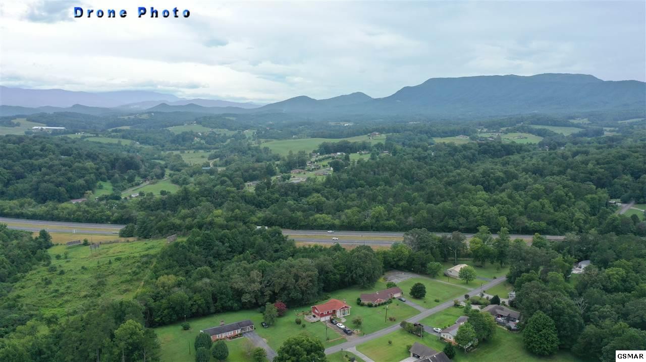 1333 Golf Course Road Newport, TN 37821 - Photo 13 of 23 Gallery Image 13
