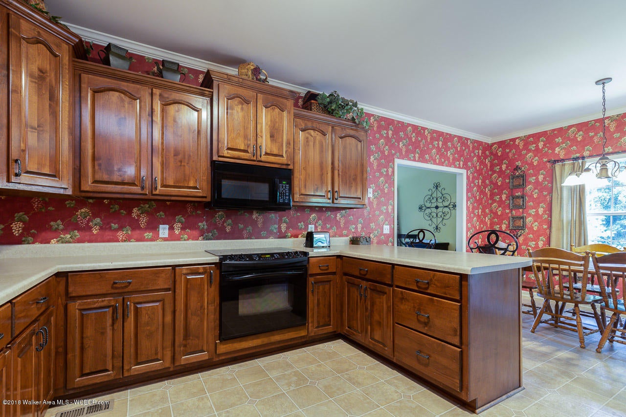 2831 Airport Road Jasper, AL 35504 - Photo 6 of 16 Gallery Image 6