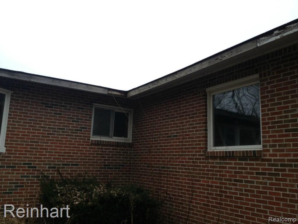 44450 Willow Road Belleville, MI 48111 - Photo 6 of 17 front 2.jpg