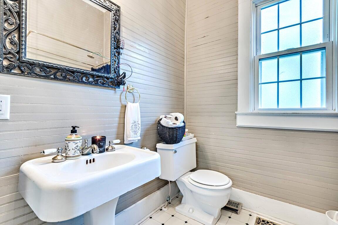 504 Raysor Street St. George, SC 29477 - Photo 8 of 24 20211108193629447973000000-o