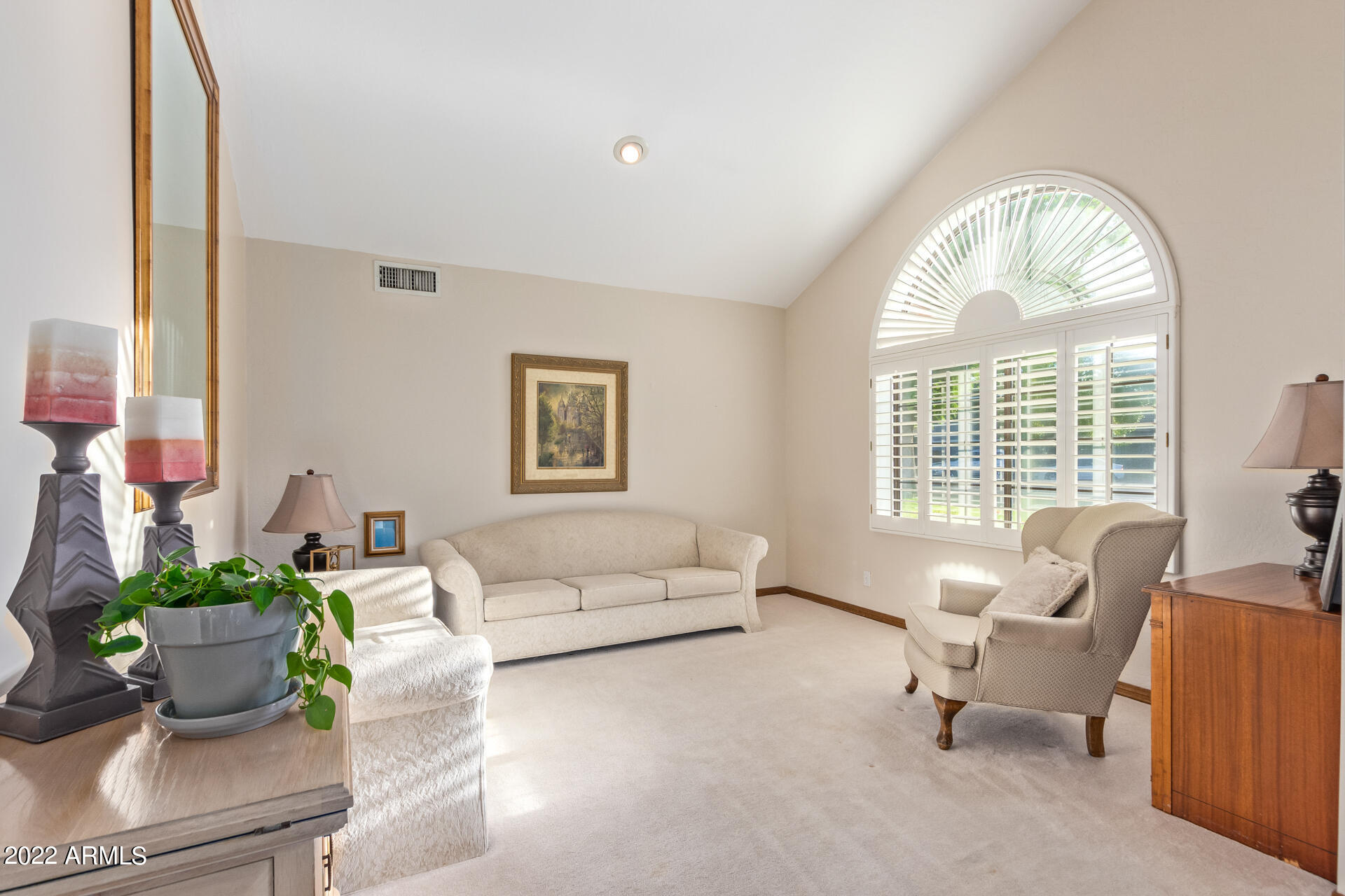 526 East Harwell Road Gilbert, AZ 85234 - Photo 9 of 66 0010-09 Harwell 526