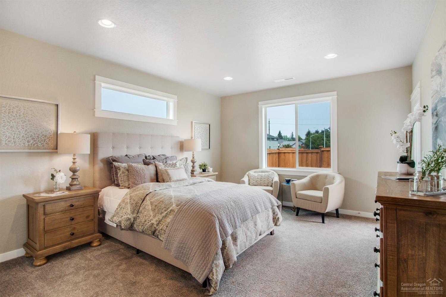 3517 Southwest Antelope Court Redmond, OR 97756 - Photo 16 of 24 Additional Photo