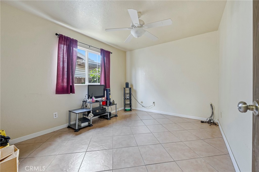 2394 Lance Street Merced, CA 95348 - Photo 23 of 34