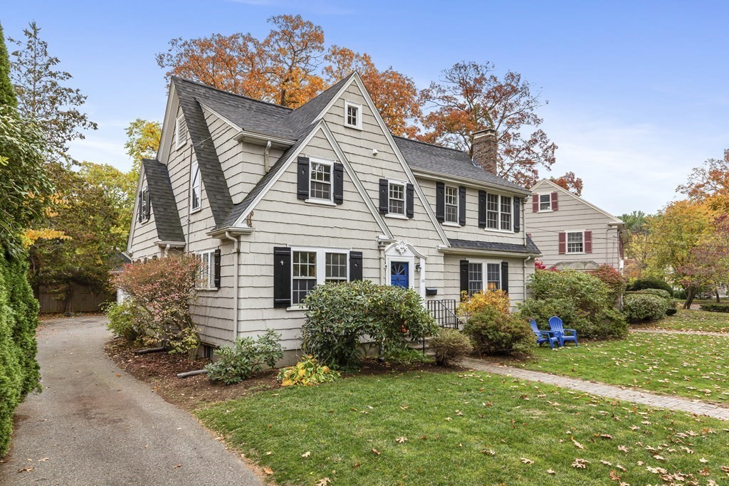 116 Plymouth Road Newton, MA 02461 - Photo 2 of 25