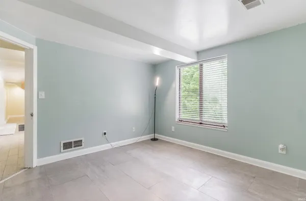 $349,900 | 6001 Felstead Road, Evansville, IN 47712