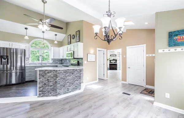$349,900 | 6001 Felstead Road, Evansville, IN 47712