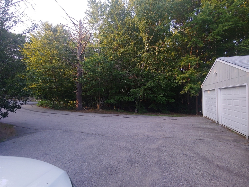 766 North Road Candia, NH 03034 - Photo 8 of 40 Gallery Image 8