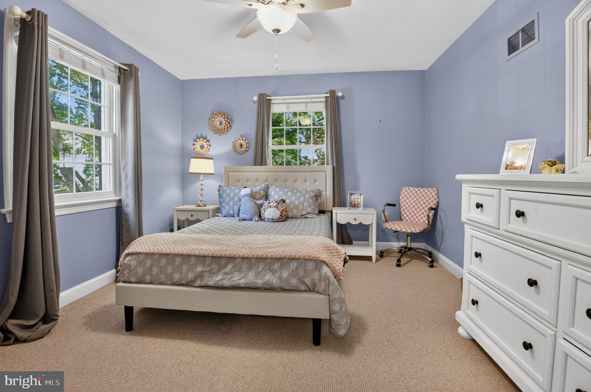 5305 Ridgefield Road Bethesda, MD 20816 - Photo 31 of 43 4th Bedroom