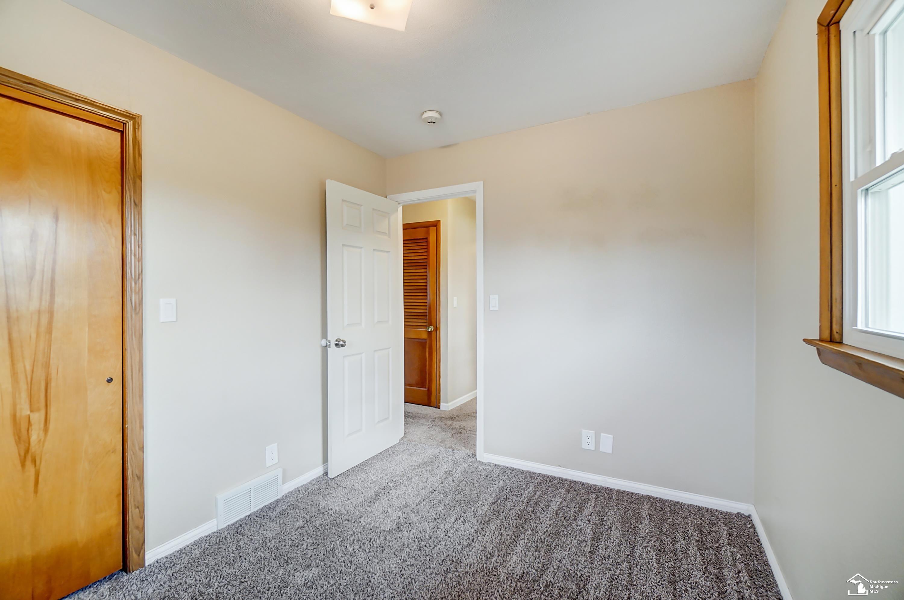 8570 Crabb Road Temperance, MI 48182 - Photo 28 of 34