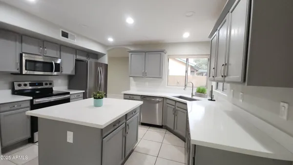 $3,000 | 3661 West Linda Lane, Chandler, AZ 85226