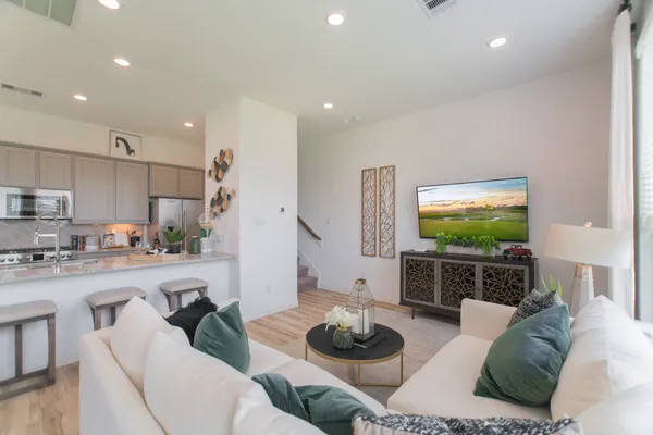 $2,800 | 438 Lake Day Drive, Conroe, TX 77304