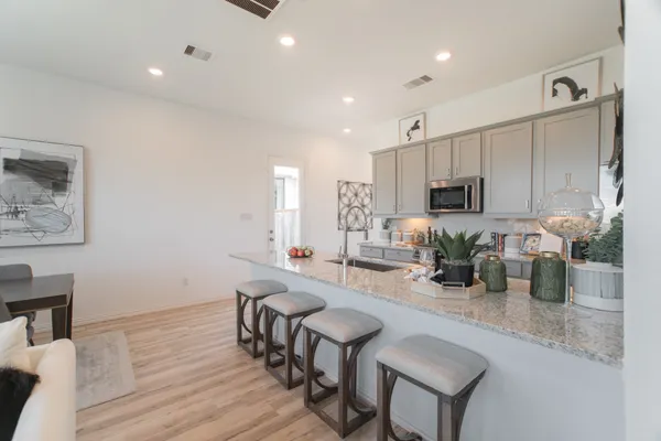 $2,800 | 438 Lake Day Drive, Conroe, TX 77304