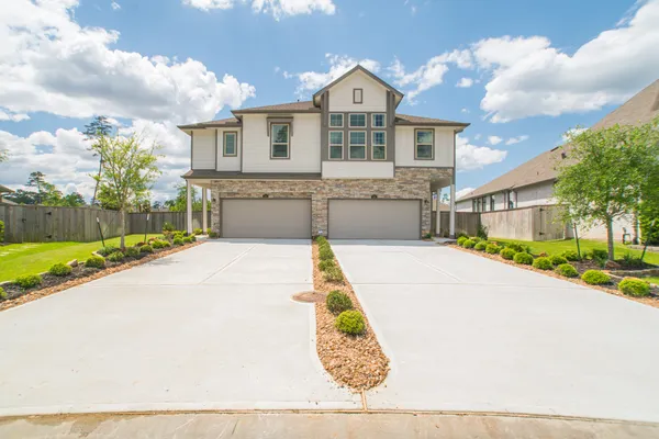 $2,800 | 438 Lake Day Drive, Conroe, TX 77304