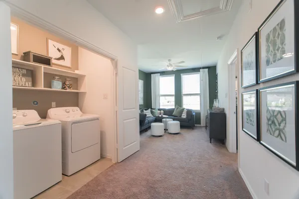 $2,800 | 438 Lake Day Drive, Conroe, TX 77304