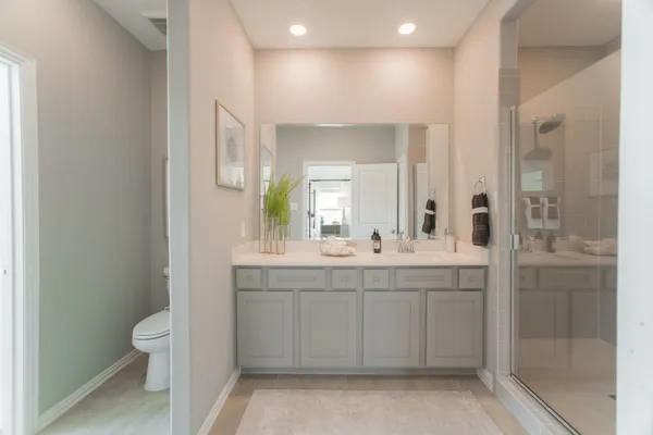 $2,800 | 438 Lake Day Drive, Conroe, TX 77304