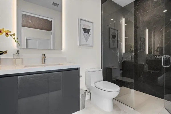 $20,000 | 111 Golden Gate Point, Unit 802PH, Sarasota, FL 34236